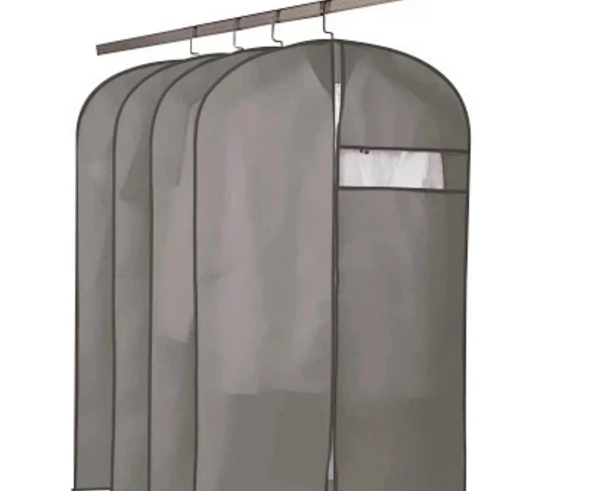 small suit carrier