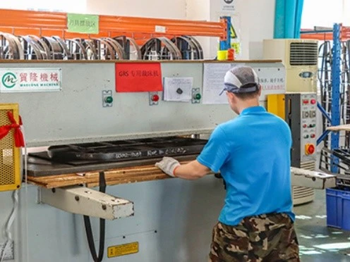 cutting cutting